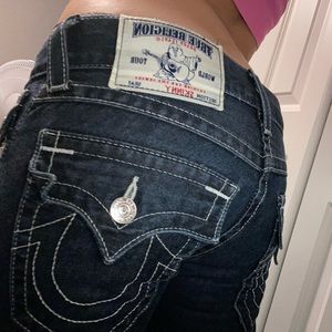 True religion low waist dark wash denim size 25 🌶
